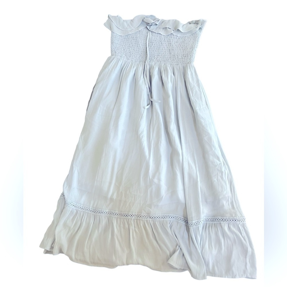 Forever 21 ruffle sleeveless dress baby blue lined size M smocked top panel